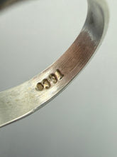 Load image into Gallery viewer, Tiffany &amp; Co. Triple Heart ring - size 6.5-7
