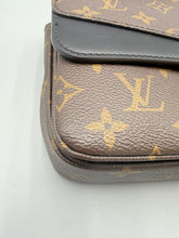 Load image into Gallery viewer, Louis Vuitton Marceau Monogram flap with chain