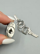 Load image into Gallery viewer, Louis Vuitton Silver lock and key set