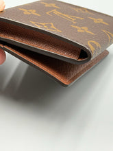 Load image into Gallery viewer, Louis Vuitton Monogram envelope cardholder snap