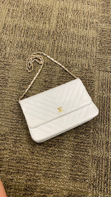 Chanel White Matelasse flap shoulder bag