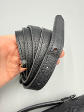 Load image into Gallery viewer, Louis Vuitton Pochette Metis Noir Monogram Empreinte with strap