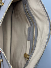 Load image into Gallery viewer, Chloe Marcie Leather Medium crossbody with strap
