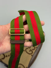 Load image into Gallery viewer, Gucci GG Jumbo Messenger