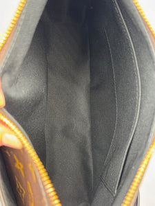 Louis Vuitton Odeon MM monogram with strap
