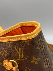 Louis Vuitton Neverfull MM monogram with tangerine with pouch