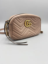 Load image into Gallery viewer, Gucci Small Marmont Camera crossbody