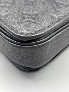 Louis Vuitton East West Pochette metis black empreinte monogram
