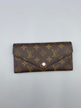 Load image into Gallery viewer, Louis Vuitton Josephine wallet with insert