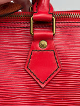 Load image into Gallery viewer, Louis Vuitton Speedy 40 red epi