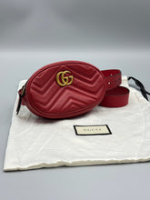 Load image into Gallery viewer, Gucci Marmont belt bag red - size 95