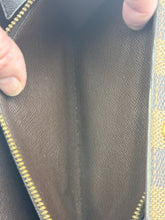 Load image into Gallery viewer, Louis Vuitton Sarah wallet ebene