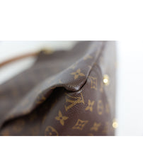 Load image into Gallery viewer, Louis Vuitton Artsy MM monogram with charm