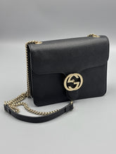 Load image into Gallery viewer, Gucci Interlocking black crossbody