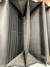 Load image into Gallery viewer, Gucci Black Marmont wallet on chain crossbody