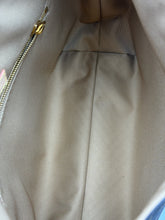 Load image into Gallery viewer, Louis Vuitton Graceful PM monogram