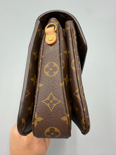Load image into Gallery viewer, Louis Vuitton Pochette Metis monogram with strap