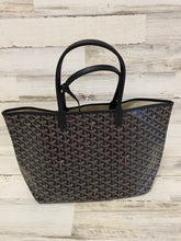 Load image into Gallery viewer, BRAND NEW Goyard St. Louis PM black tote with pouch