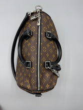 Load image into Gallery viewer, Louis Vuitton Soft Speedy 30 Monogram with Black