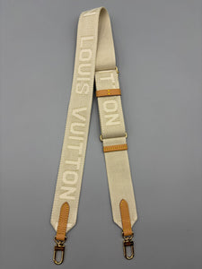 Louis Vuitton Coussin MM taupe monogram with straps