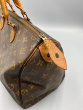 Load image into Gallery viewer, Louis Vuitton Speedy 35 monogram
