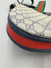 Load image into Gallery viewer, Gucci Medium Attache Shoulder bag / crossbody