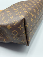 Load image into Gallery viewer, Louis Vuitton Graceful PM monogram