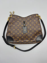 Load image into Gallery viewer, Louis Vuitton Odeon MM monogram with strap