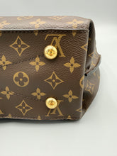Load image into Gallery viewer, Louis Vuitton Metis Hobo with strap