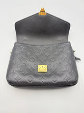 Load image into Gallery viewer, Louis Vuitton Pochette Metis Noir Monogram Empreinte with strap