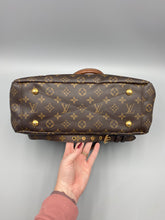 Load image into Gallery viewer, BUNDLE* Louis Vuitton Pallas MM with matching wallet
