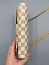 Load image into Gallery viewer, Louis Vuitton Favorite MM azur crossbody