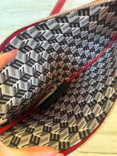 Load image into Gallery viewer, MCM Large Reversible Liz Shopper Tote w/ pouch