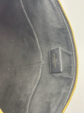 Load image into Gallery viewer, Louis Vuitton Empreinte Black V tote with strap