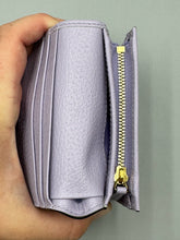 Load image into Gallery viewer, Gucci Jumbo GG Lavendar compact wallet