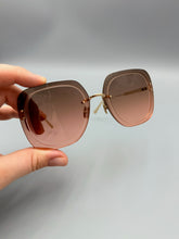 Load image into Gallery viewer, Christian Dior UltraDior MU sunglasses