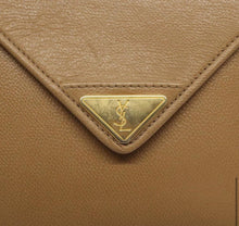 Load image into Gallery viewer, YSL vintage tan flap envelope crossbody