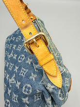 Load image into Gallery viewer, Louis Vuitton Baggy PM denim shoulder bag
