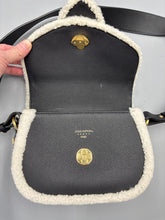 Load image into Gallery viewer, Louis Vuitton shearling pont neuf crossbody