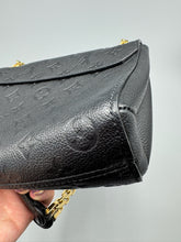 Load image into Gallery viewer, Louis Vuitton Vavin Black Empreinte chain crossbody