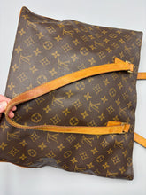 Load image into Gallery viewer, Louis Vuitton Cabas Mezzo monogram
