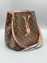 Load image into Gallery viewer, Louis Vuitton NeoNoe bucket bag with strap