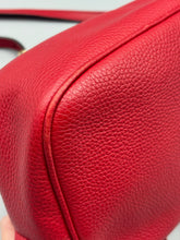 Load image into Gallery viewer, Gucci Soho Disco red crossbody bag