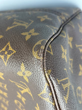 Load image into Gallery viewer, Louis Vuitton Neverfull GM monogram with pink interior