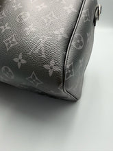 Load image into Gallery viewer, Louis Vuitton Soft Speedy 30 Eclipse monogram with strap