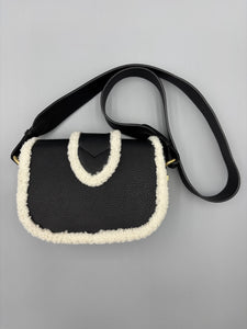 Louis Vuitton shearling pont neuf crossbody