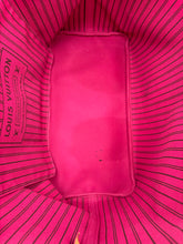Load image into Gallery viewer, Louis Vuitton Neverfull GM monogram with pink interior