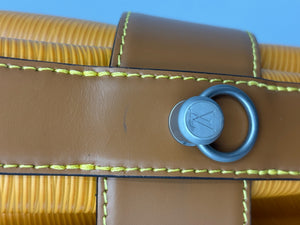 Louis Vuitton Sac Twist marigold epi with pouch and strap
