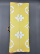 Load image into Gallery viewer, Louis Vuitton On the Go GM By the Pool monogram Guam bag