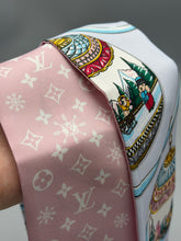 Load image into Gallery viewer, Louis Vuitton Silk Bandeau 3”
